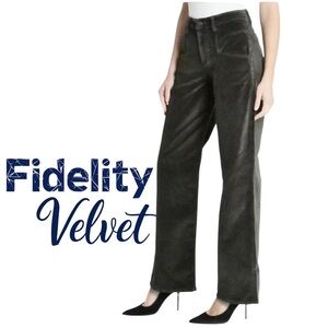 NWT Fidelity Denim Defazio Velvet Jeans - Size 28
Retail: $209 | deep sage